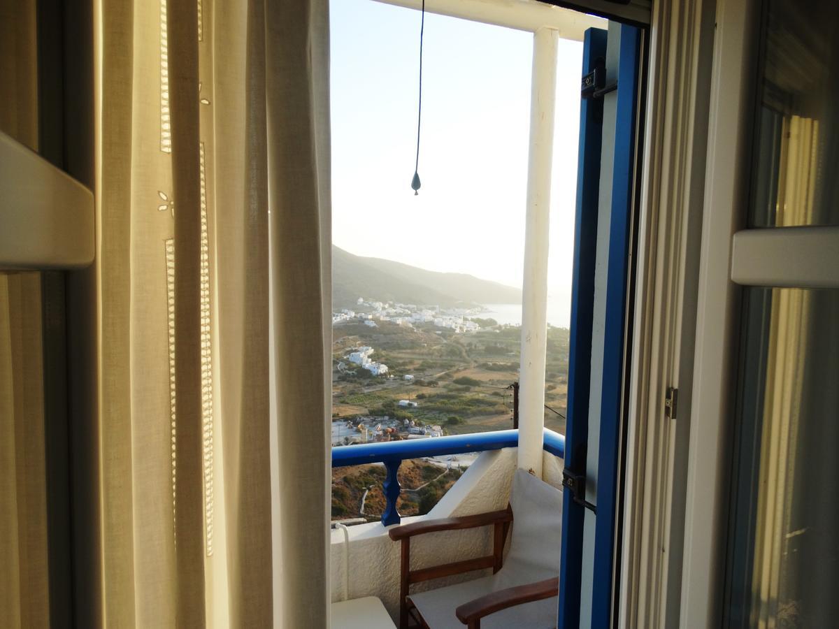 Castelopetra Aparthotel Katapola Exterior photo