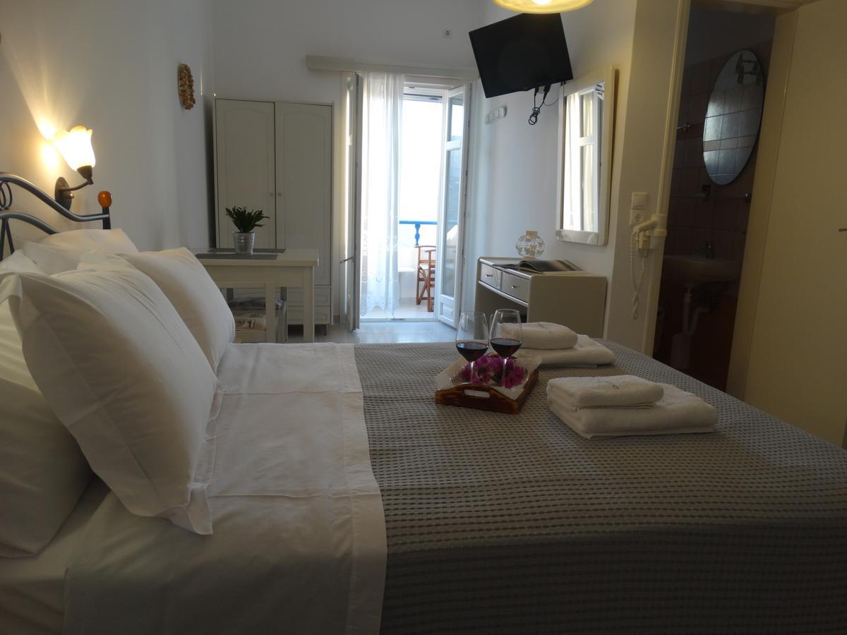 Castelopetra Aparthotel Katapola Exterior photo