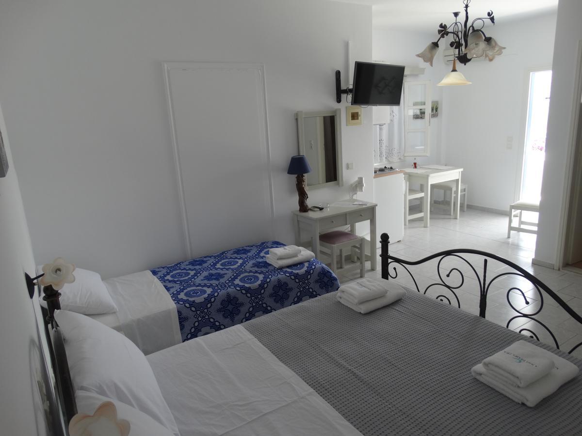 Castelopetra Aparthotel Katapola Exterior photo